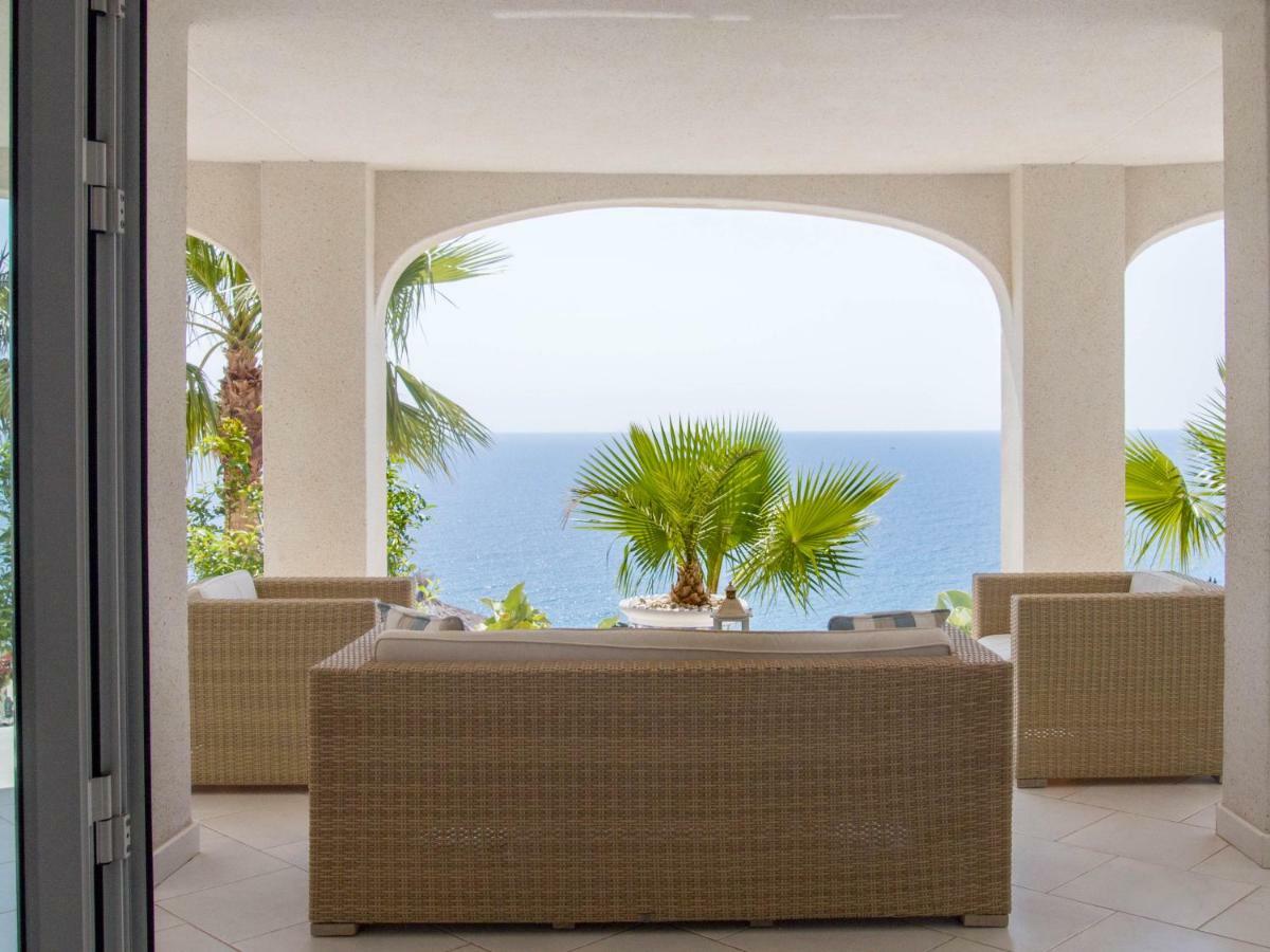 Frontline Villa, Five Star Deluxe El Campello Buitenkant foto